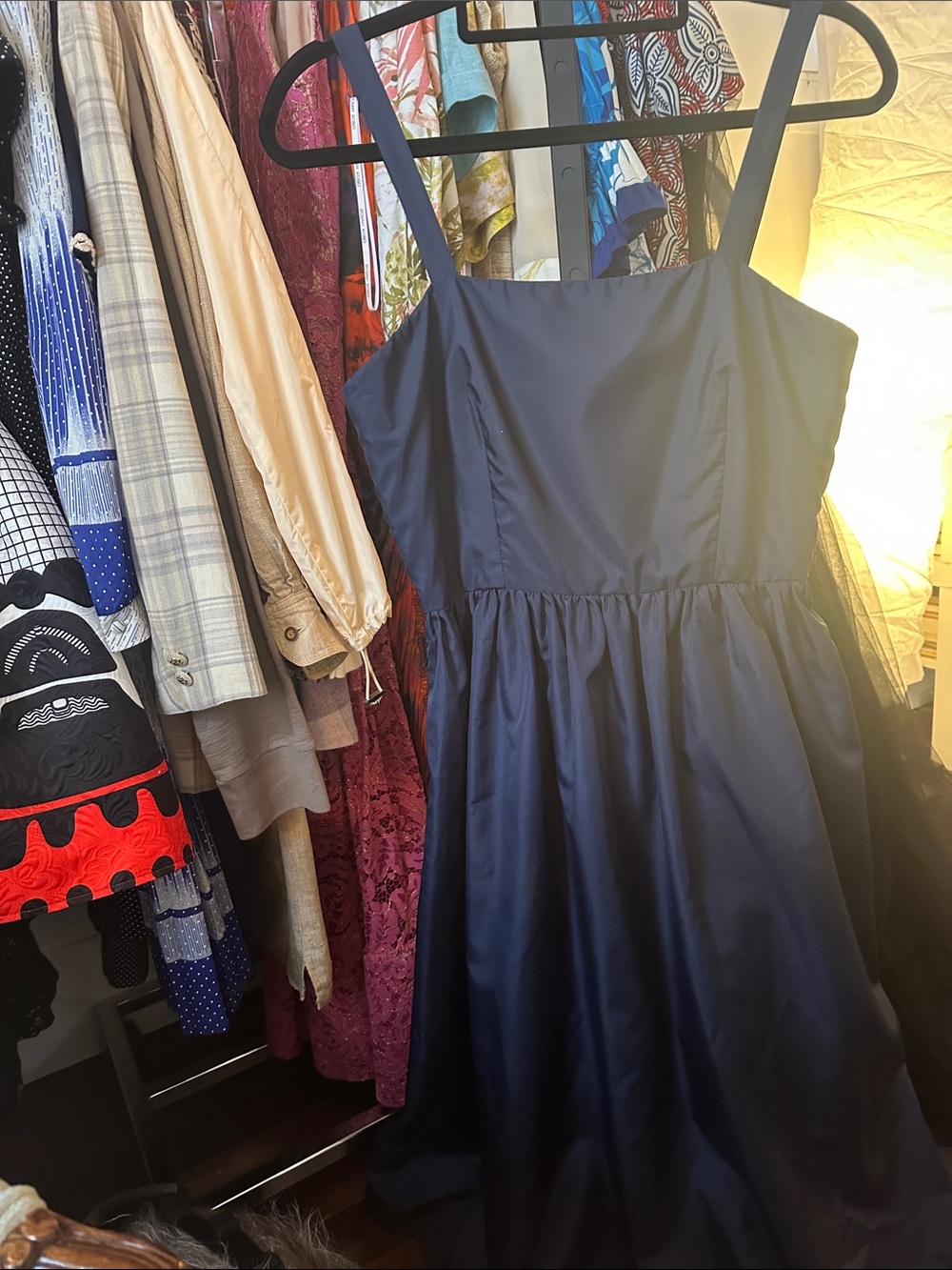 10, 15” waist Lee Jordan “Luxurious Fabric” union label light taffeta 70’s Dress